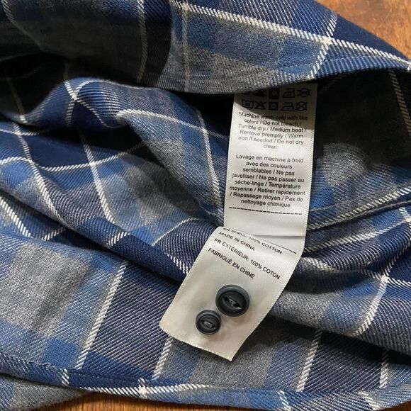 UNTUCKit Casual Fit Button Front Plaid Navy Blue Cotton Shirt Men's Size Large - Picture 8 of 10